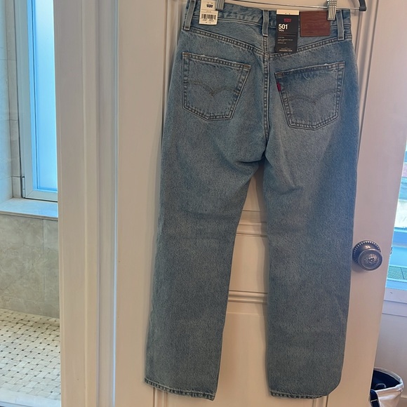 Levis 501 ‘90s jeans - Picture 7 of 16